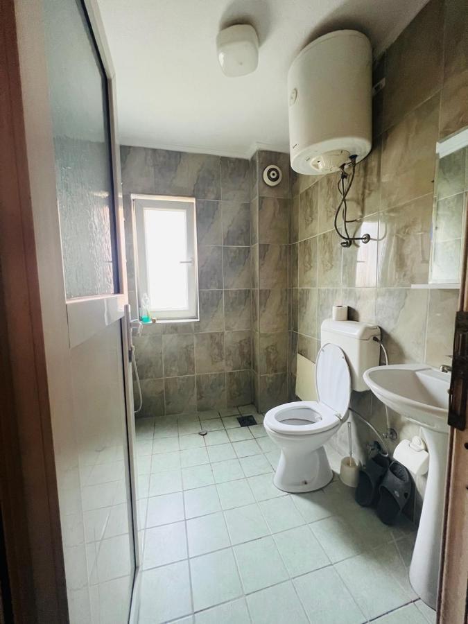 Guest House Velania Pristina Extérieur photo